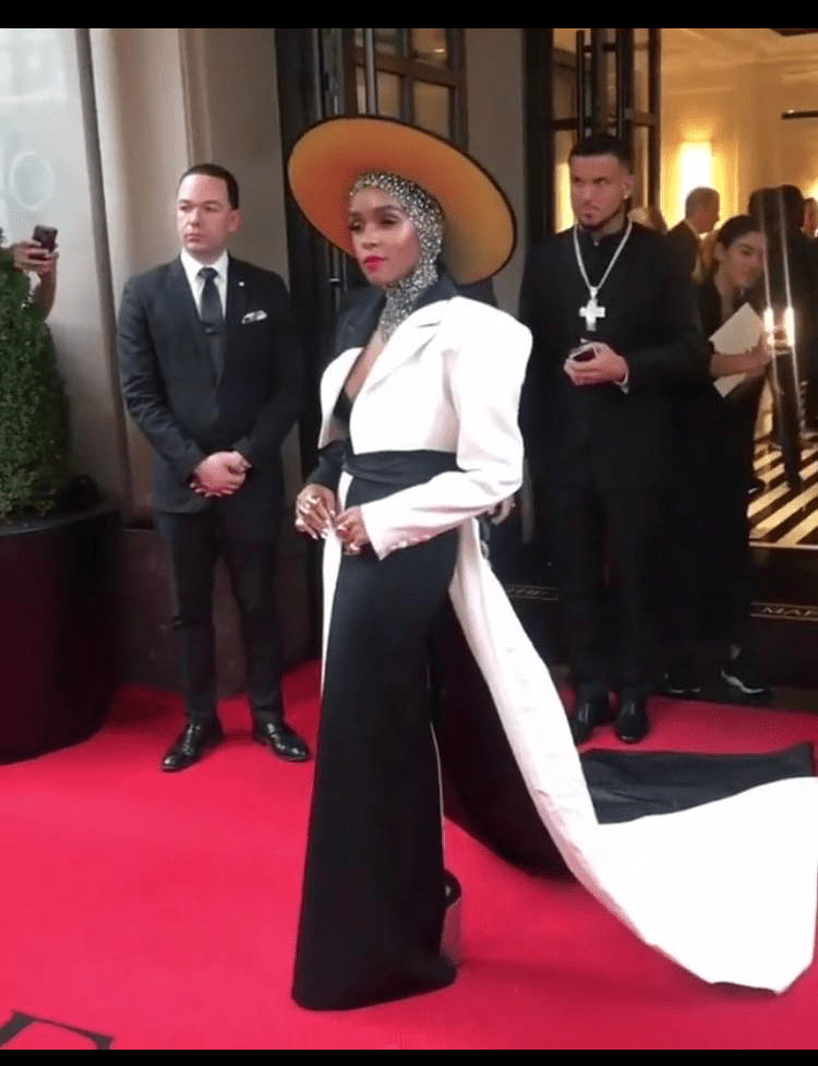 B86521A5-4F9A-431B-ACDB-C4216421F947