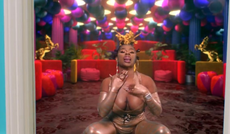 7E793457-769E-484C-ABAF-10C0DFF285F6